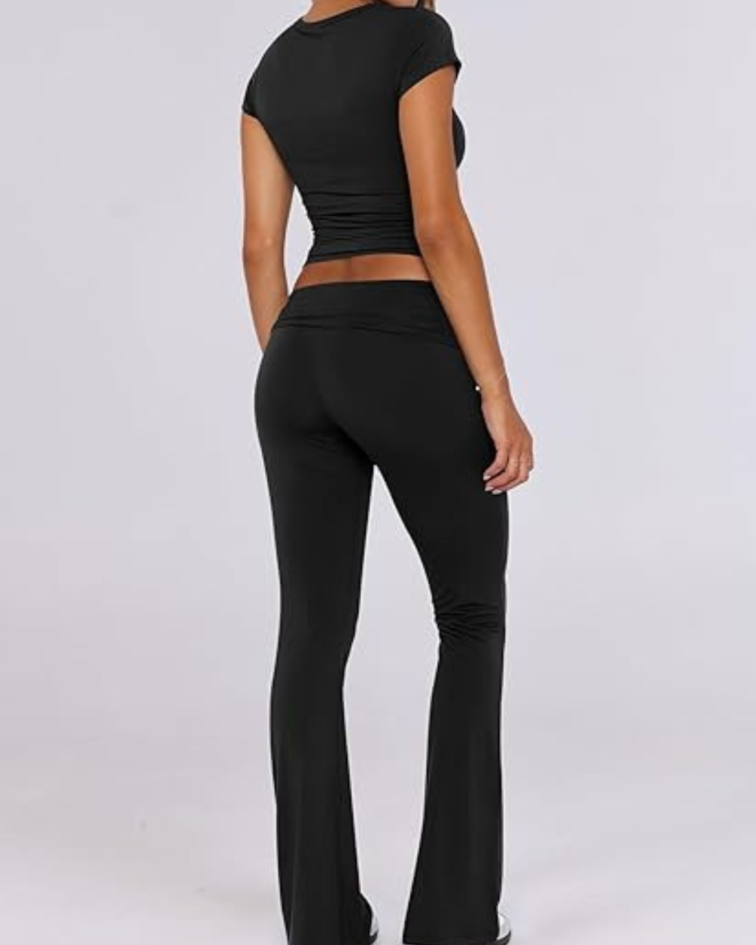 Conjunto Desportivo de 2 Peças para Mulher com Design de Ioga