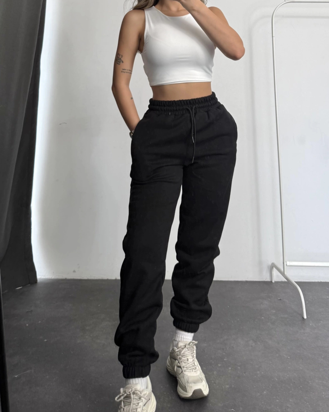 Calças desportivas para mulher com ajuste elástico