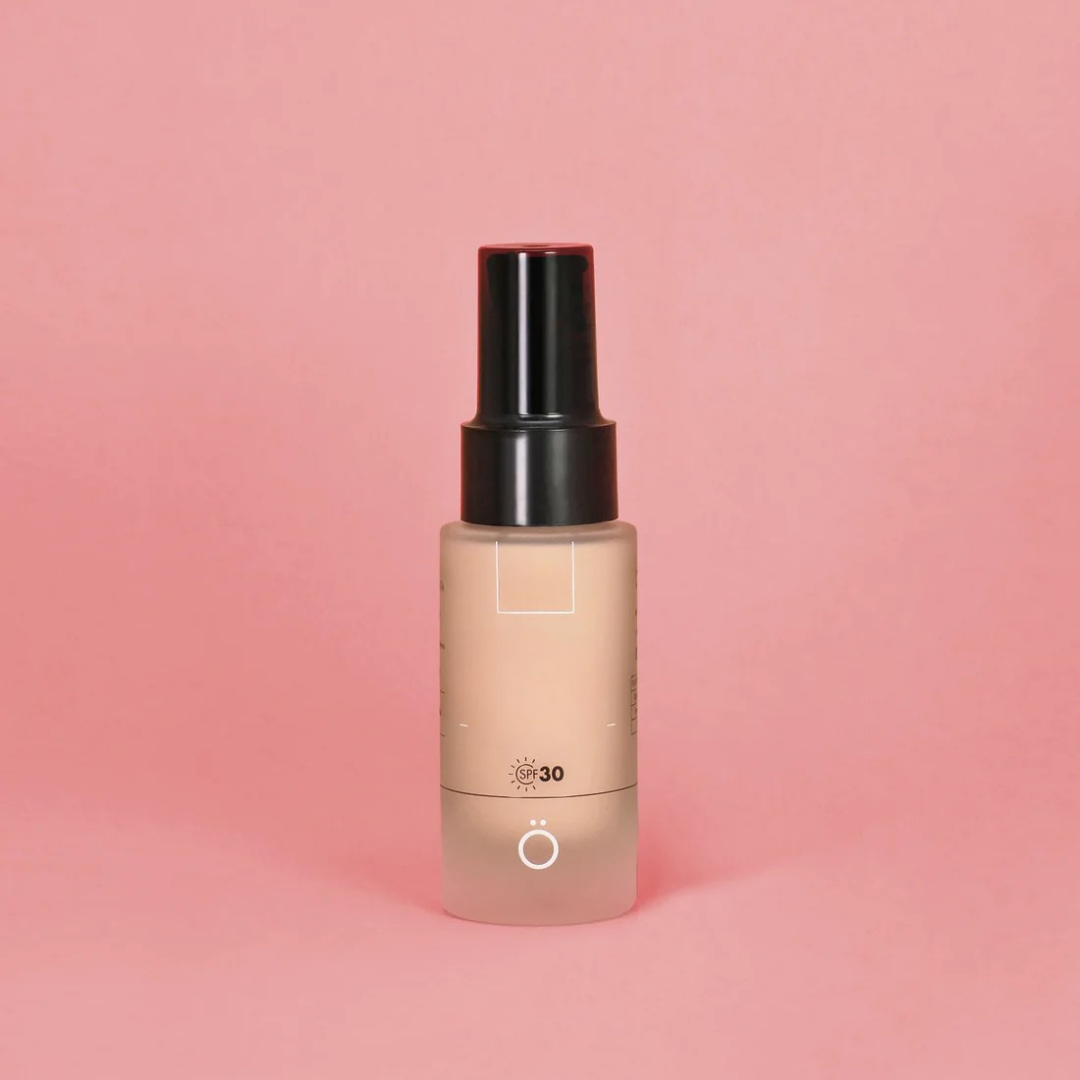 Sérum Iluminador com Base e Protetor Solar SPF 30 para um Acabamento Radiante (OFERTA 2X1)