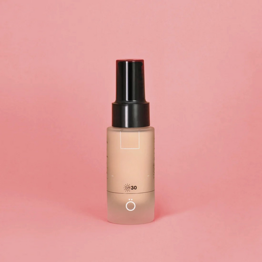 Sérum Iluminador com Base e Protetor Solar SPF 30 para um Acabamento Radiante (OFERTA 2X1)