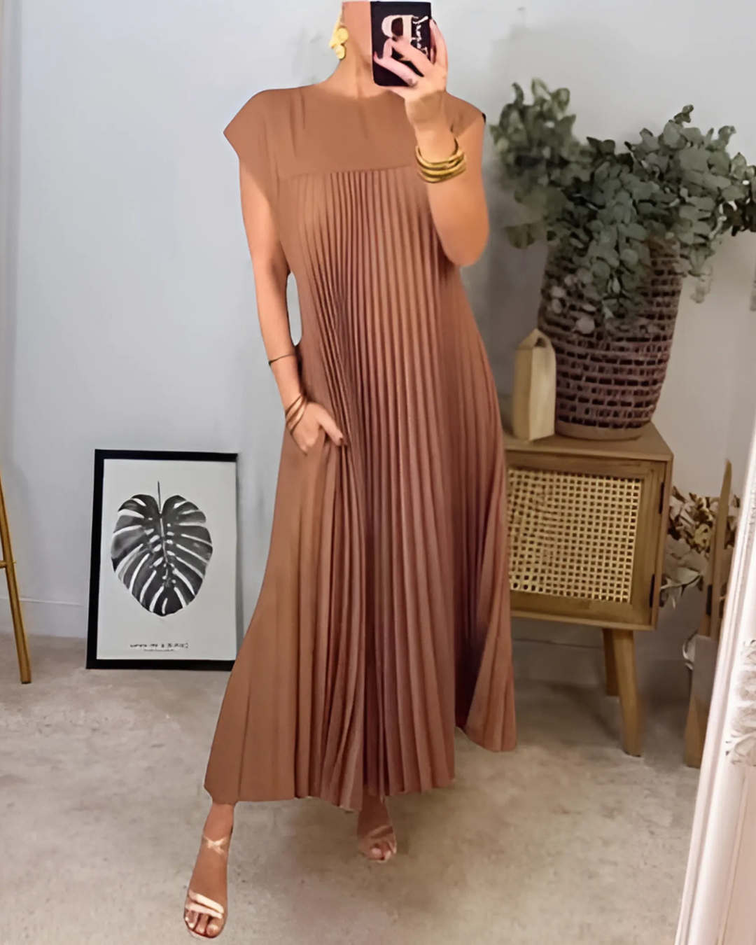 Vestido Longo com Pregas Finas Elegância Atemporal