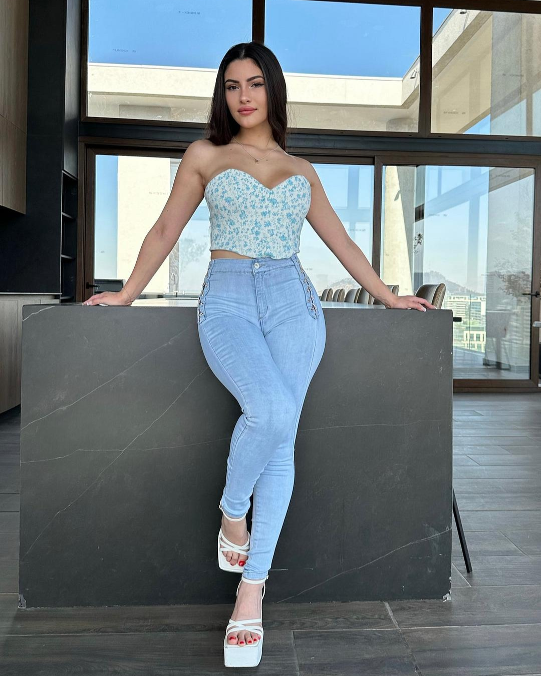 Calças elásticas sem fecho para senhora