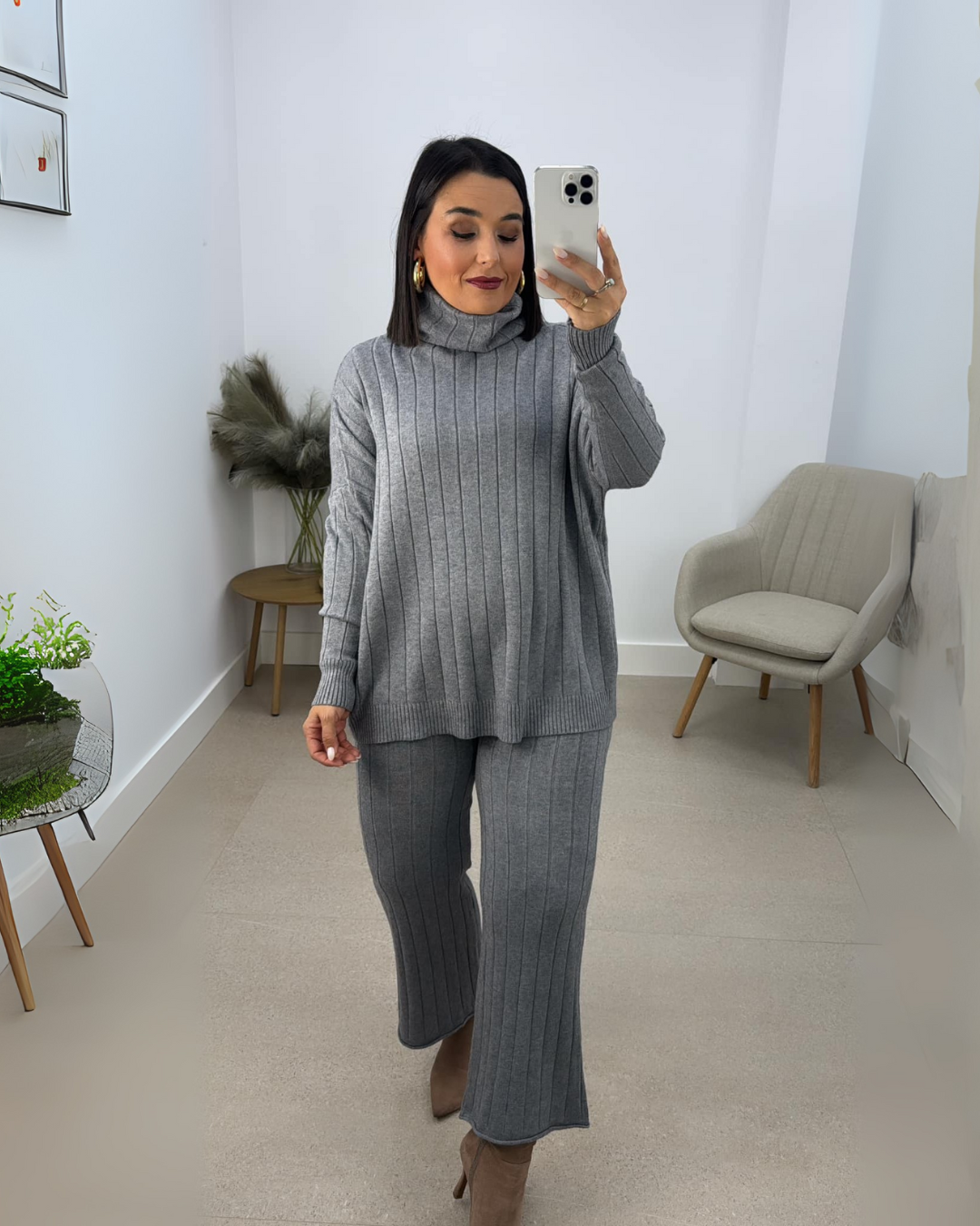 Conjunto folgado de duas peças com camisola para mulher