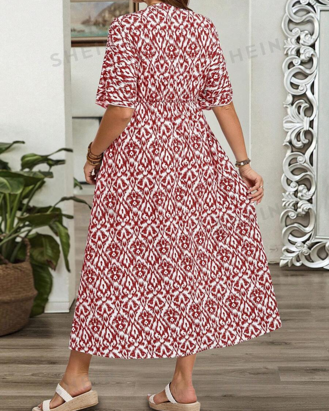 Vestido Comprido Cruzado com Decote em V e Estampado Boémio Casual