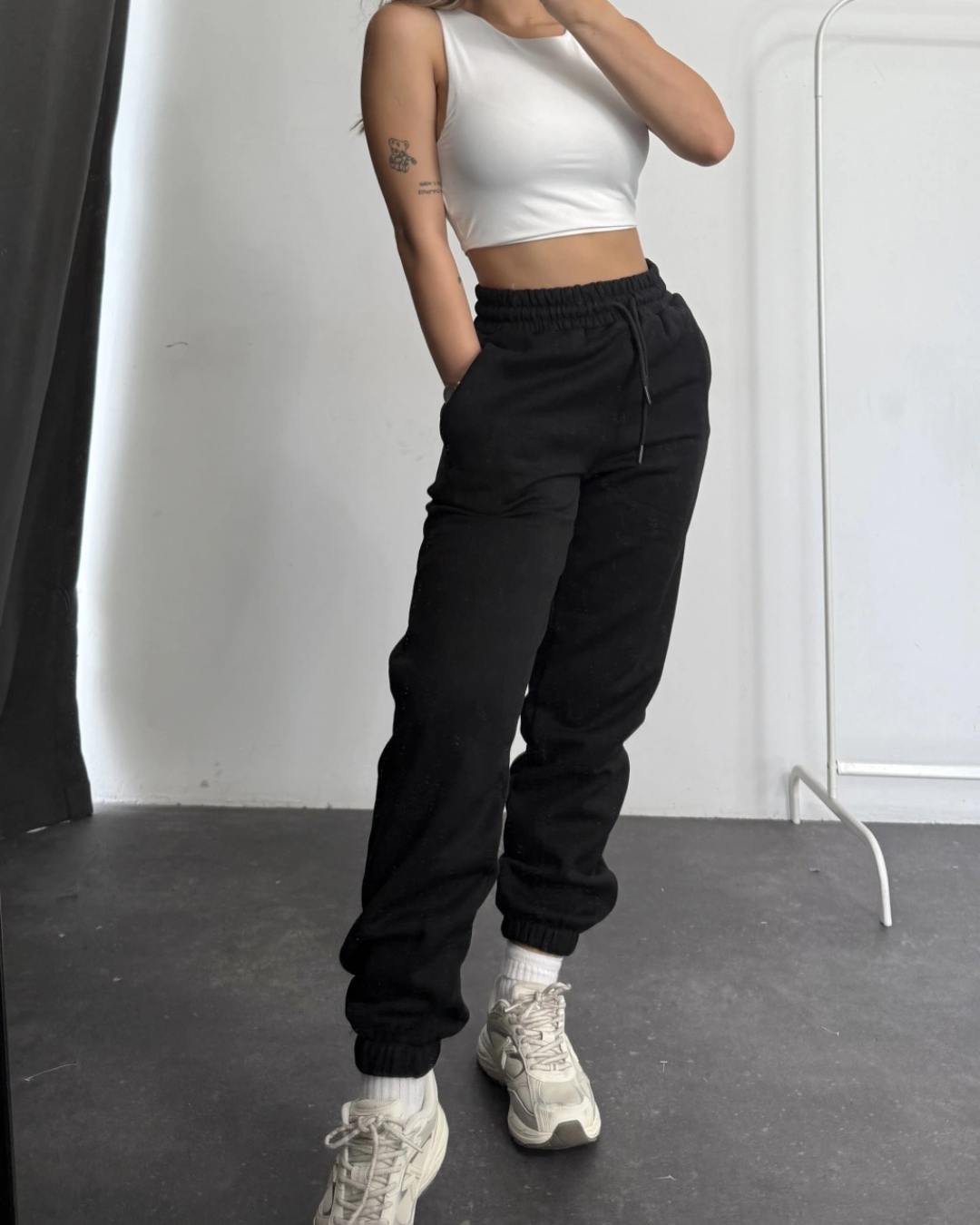 Calças desportivas para mulher com ajuste elástico