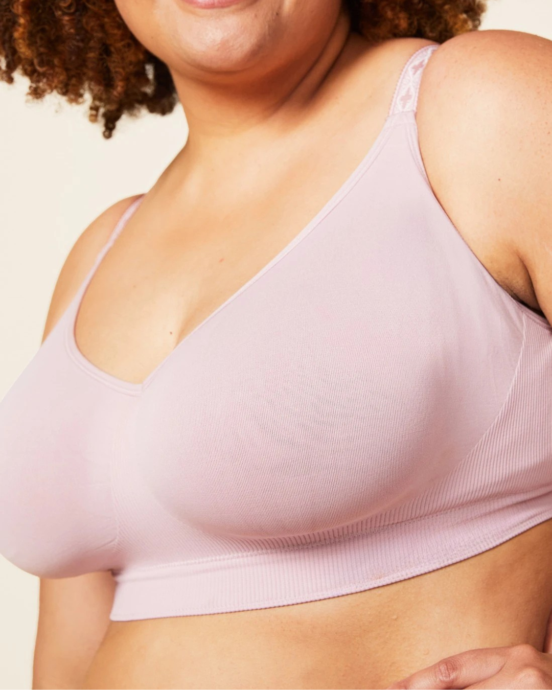 Soutien Sem Aros com Sistema de Elevação para um Apoio Máximo e Conforto Quotidiano (OFERTA 2X1)