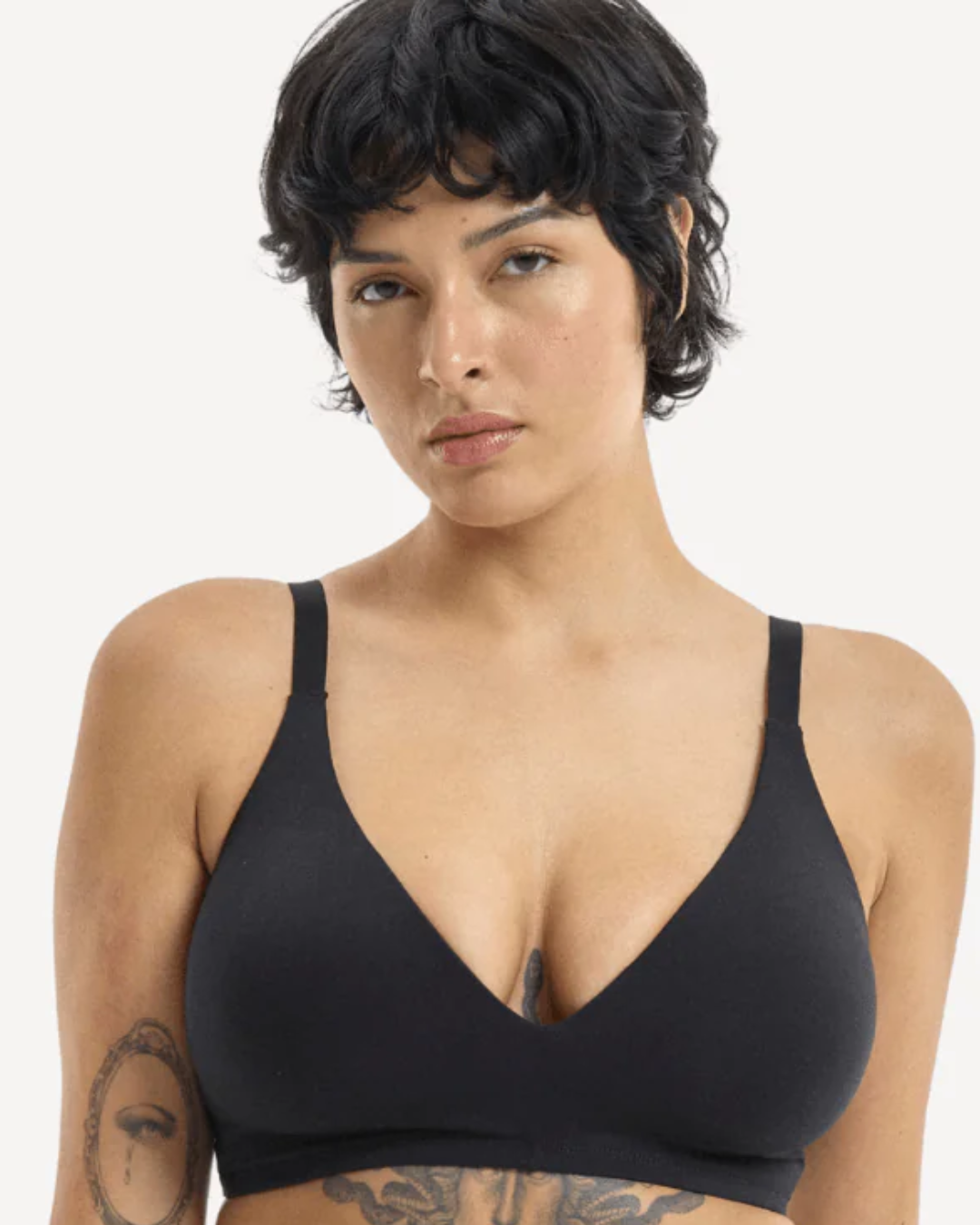 Soutien sem aros com efeito de suporte firme (OFERTA 2X1)