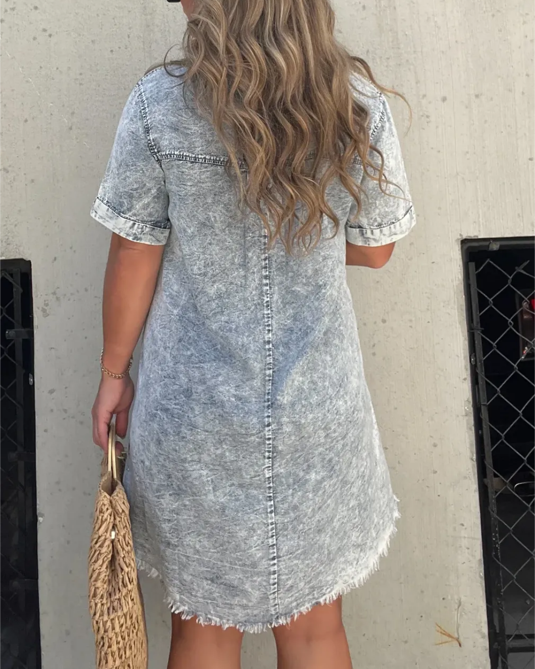 Vestido de camisa lavado para mulher