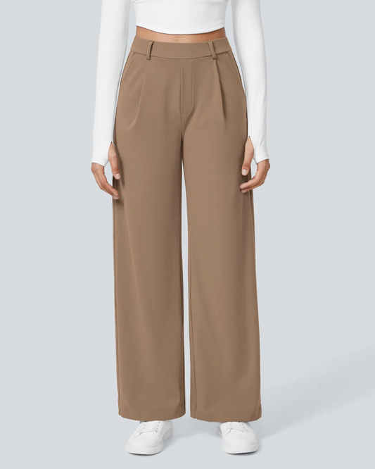 Calças largas em tecido elástico com um corte confortável e um estilo versátil