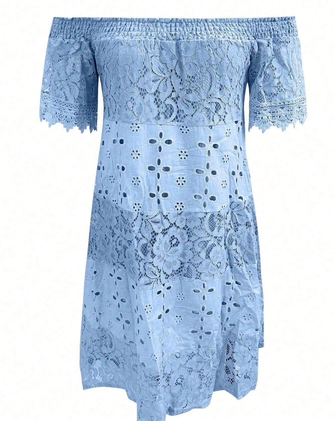 Vestido de Renda sem Alças e com Aberturas para Mulher