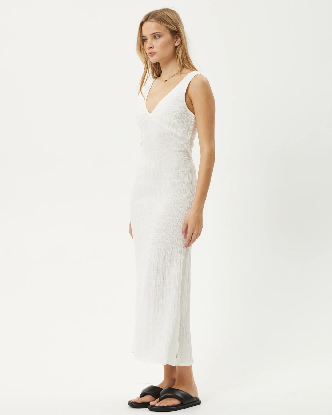 Vestido comprido de linho sem mangas com decote em V