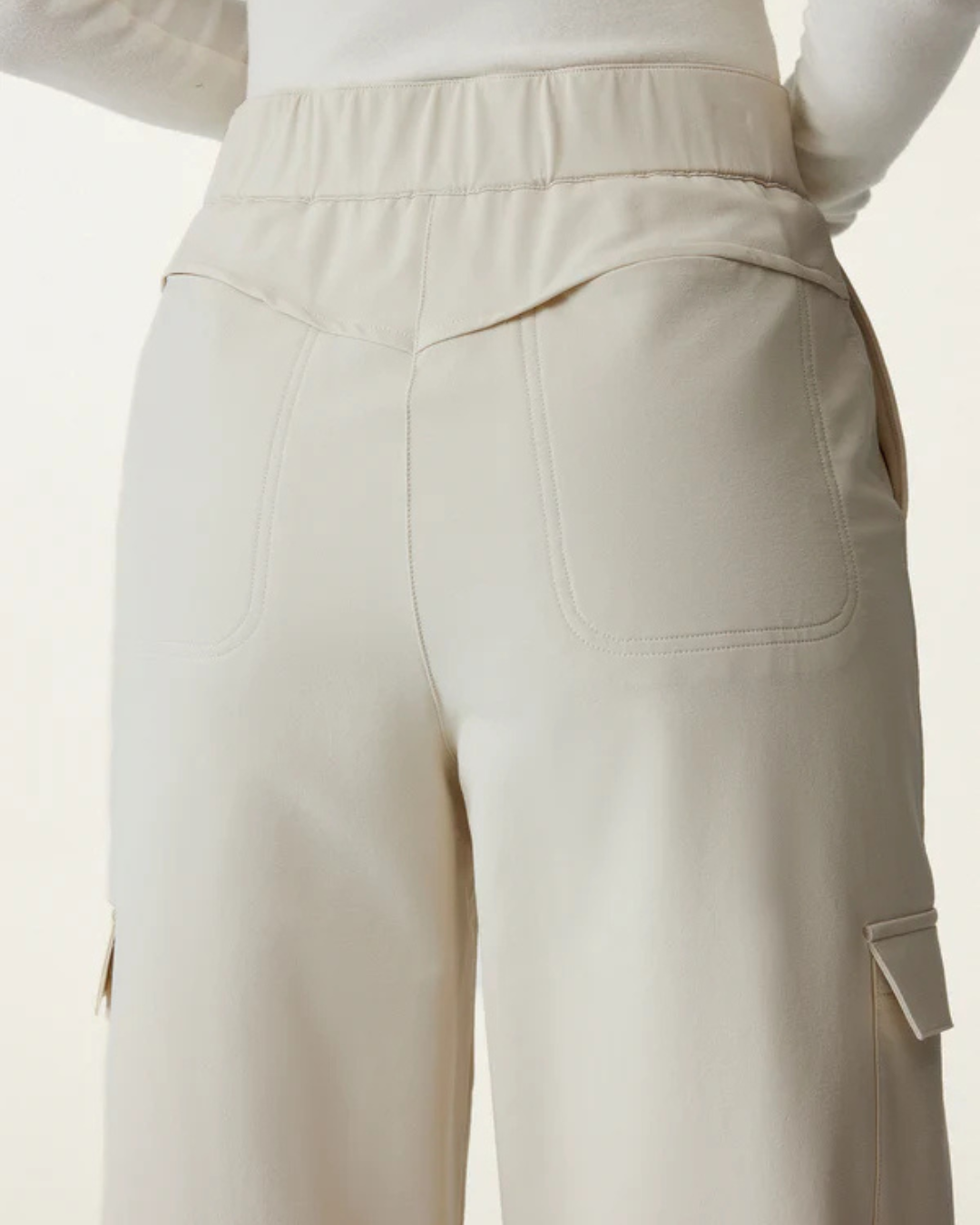 Calças Cargo Impermeáveis com Forro Polar e Bolsos Multifuncionais para Climas Frios