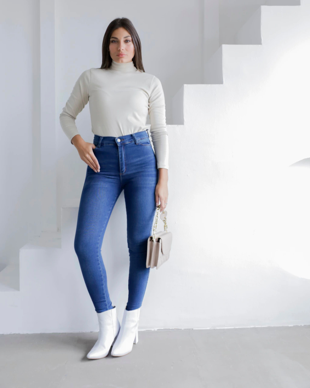 Calças de ganga clássicas de cintura alta para mulher