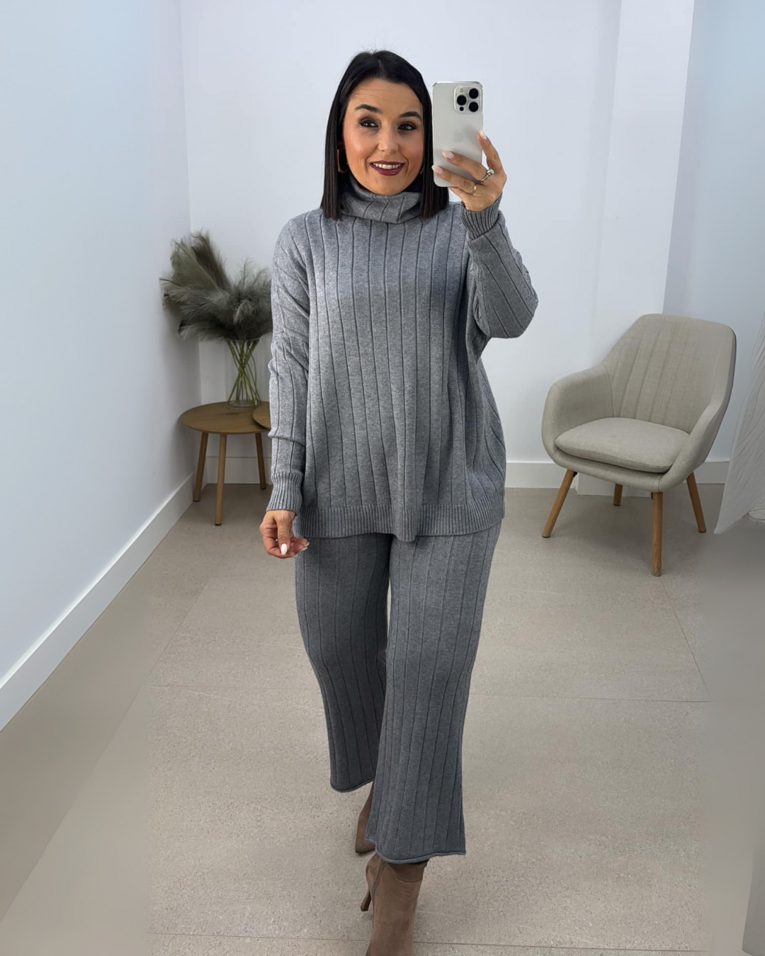 Conjunto folgado de duas peças com camisola para mulher