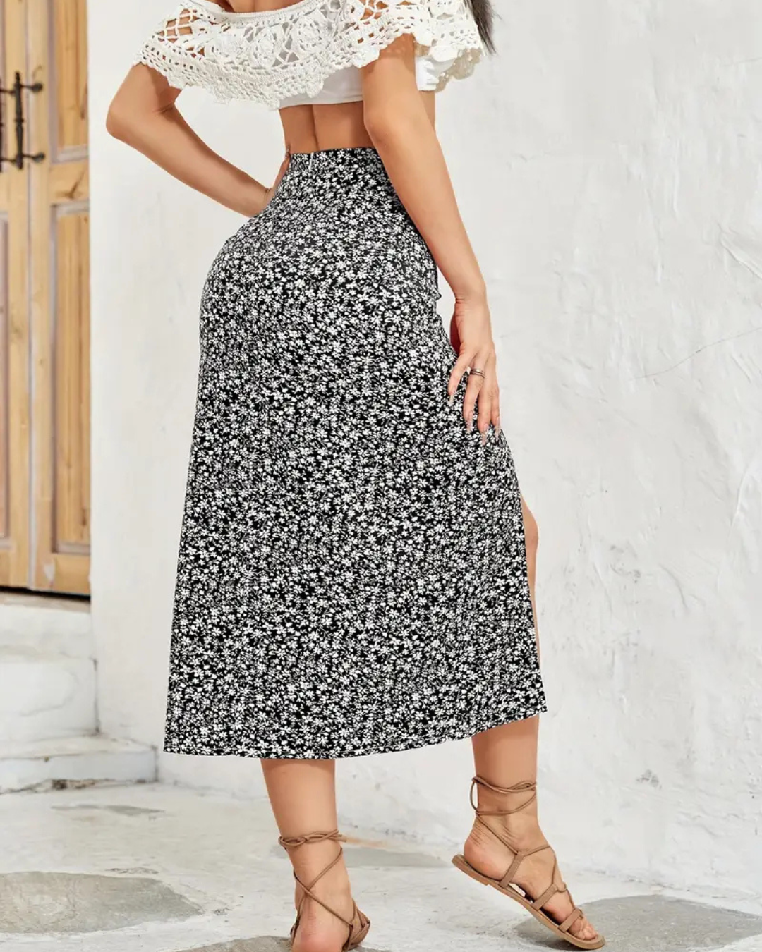 Saia com Estampado Floral e Fenda Lateral para um Look Fresco e Feminino
