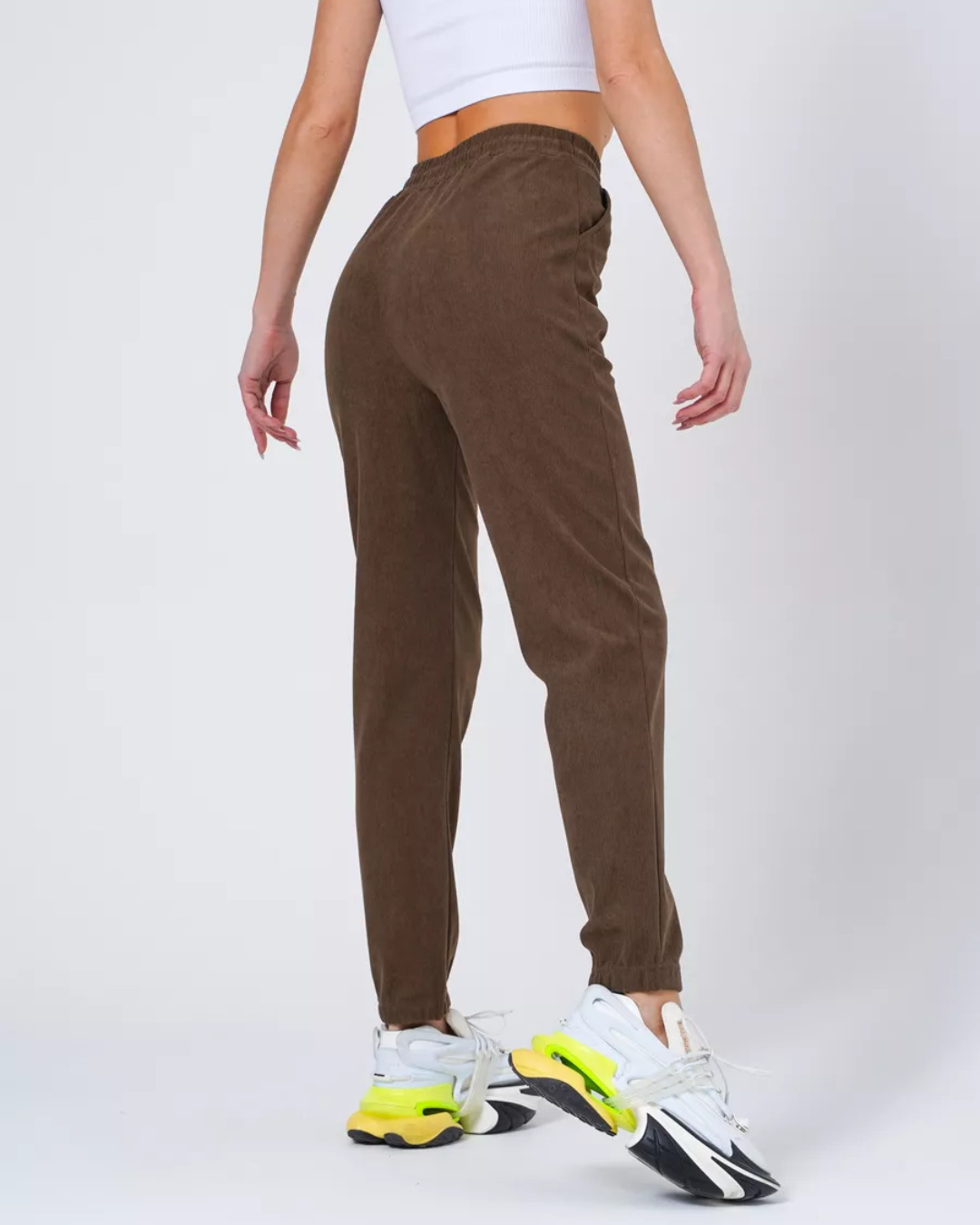 Calças Jogger de Bombazina com Cintura Elástica e Forro Polar para Mulher