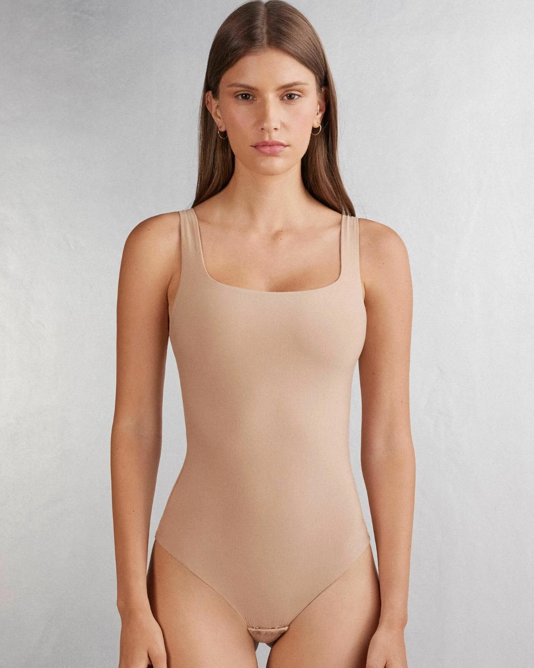 Body Reafirmante com Efeito Modelador e Suporte sem Fios