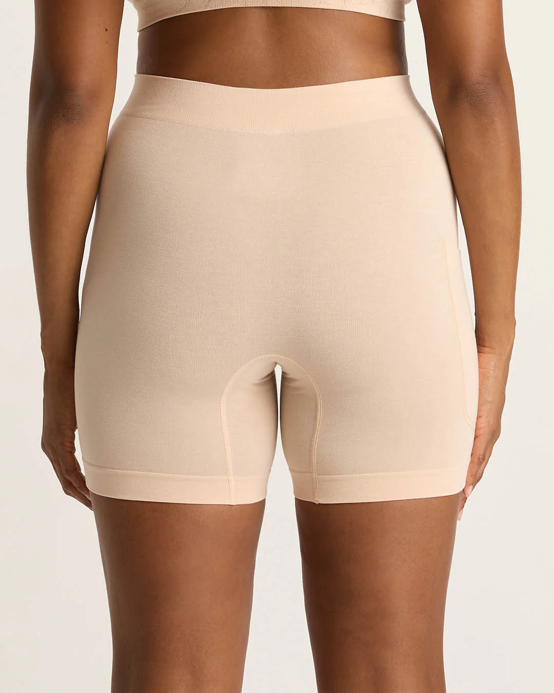 Short Tipo Legging sem Costura com Bolso Lateral Maciez, Sustentação e Conforto (OFERTA 2X1)