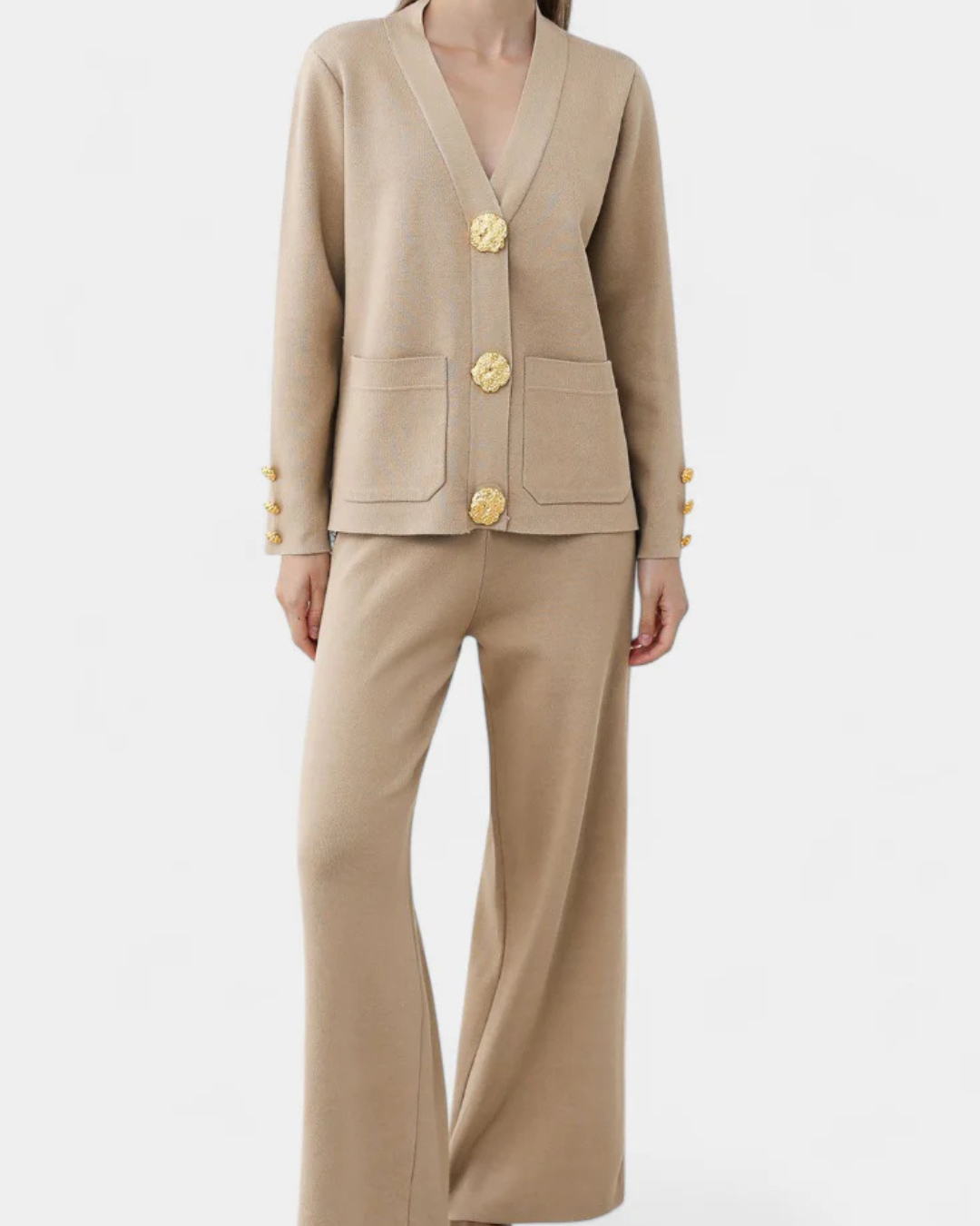 Conjunto de camisola de lã com botões metálicos e calças largas para mulher