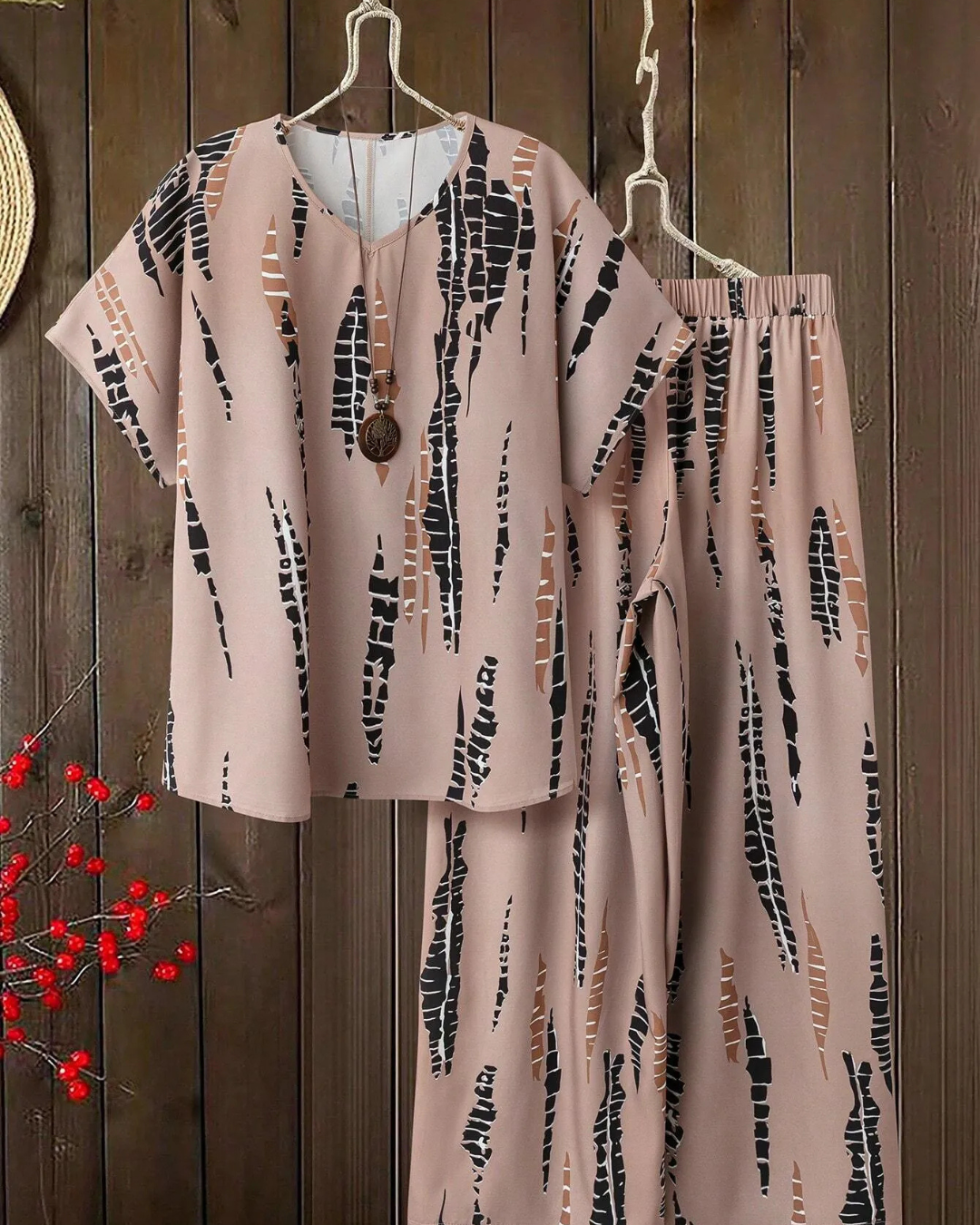 Conjunto casual de duas peças para mulher com estilo boémio e gola redonda