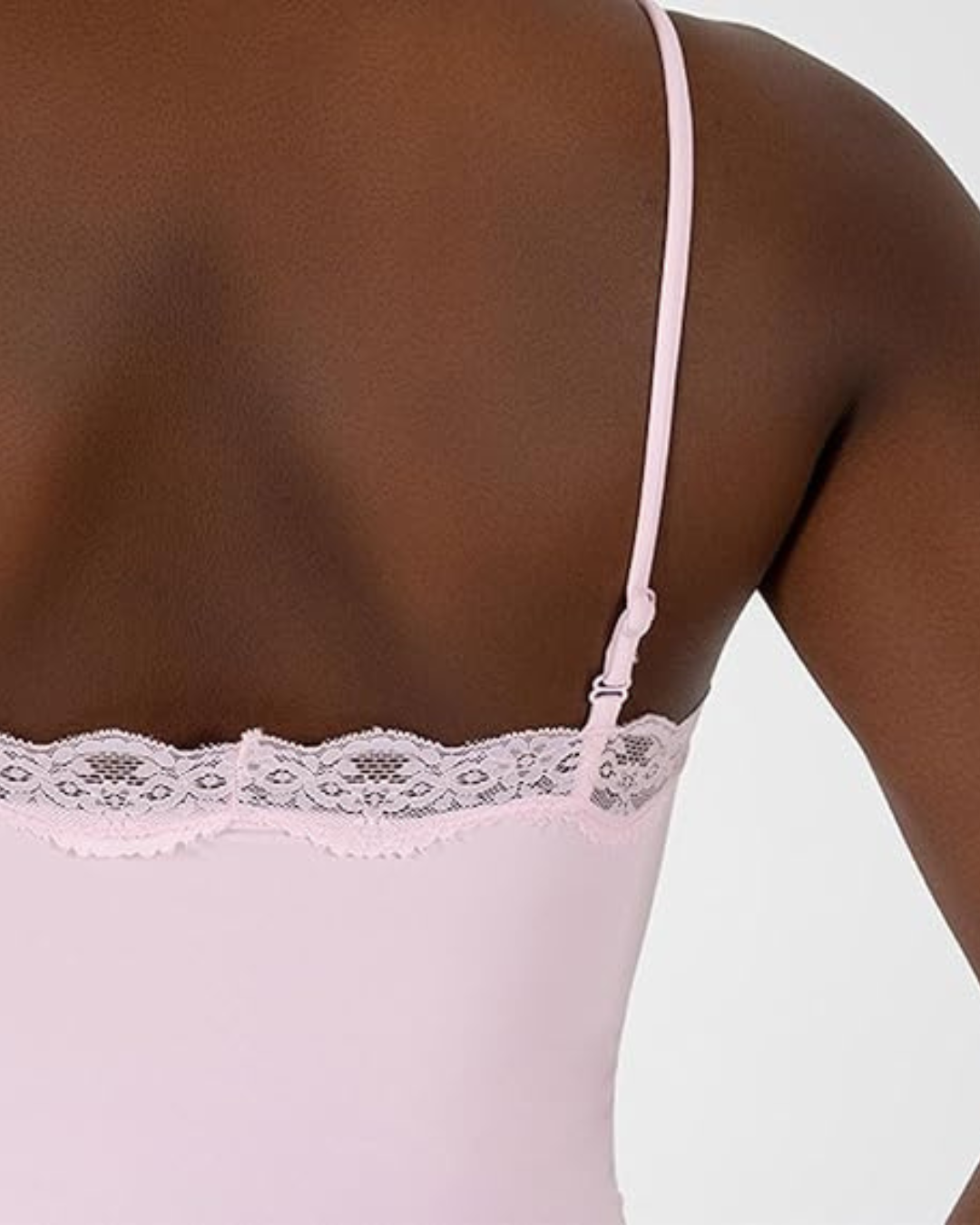 Body de Renda sem Mangas Básico com Decote Quadrado e Alças Finas