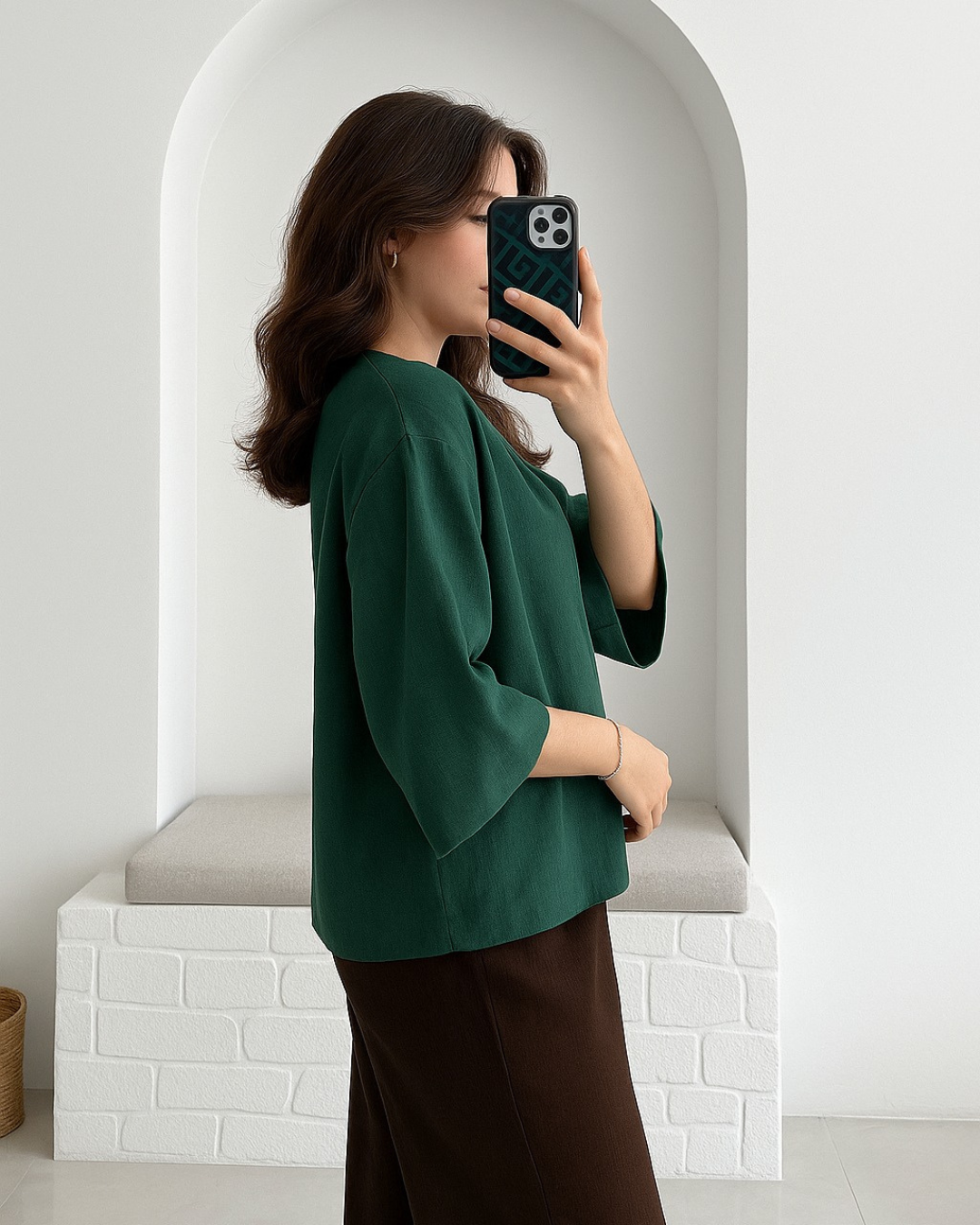 Cardigan com fecho de botões e design casual