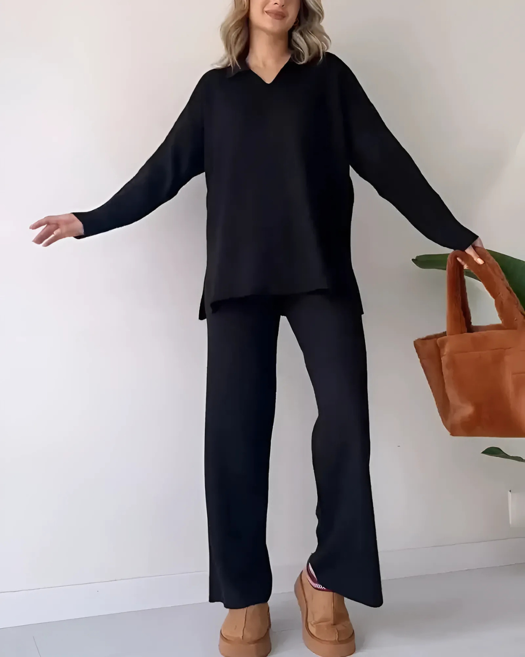 Conjunto folgado de duas peças com camisola com decote em V para mulher