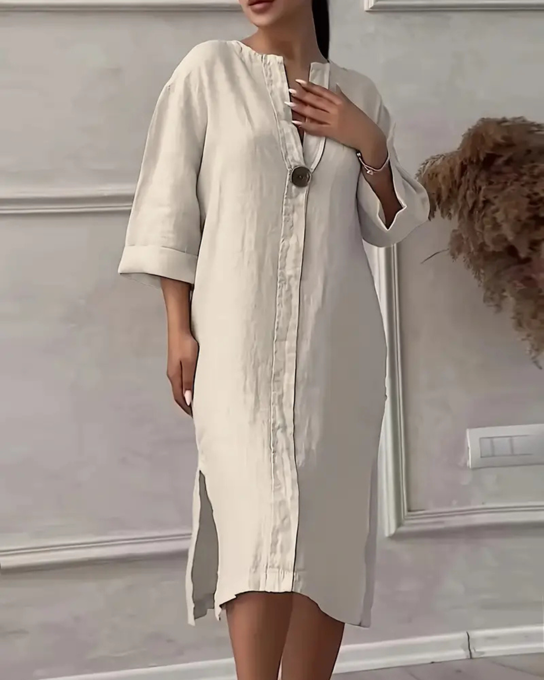 Vestido casual de linho respirável com decote em V