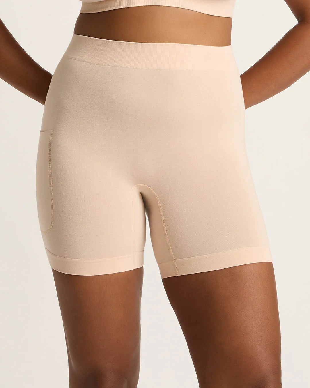 Short Tipo Legging sem Costura com Bolso Lateral Maciez, Sustentação e Conforto (OFERTA 2X1)