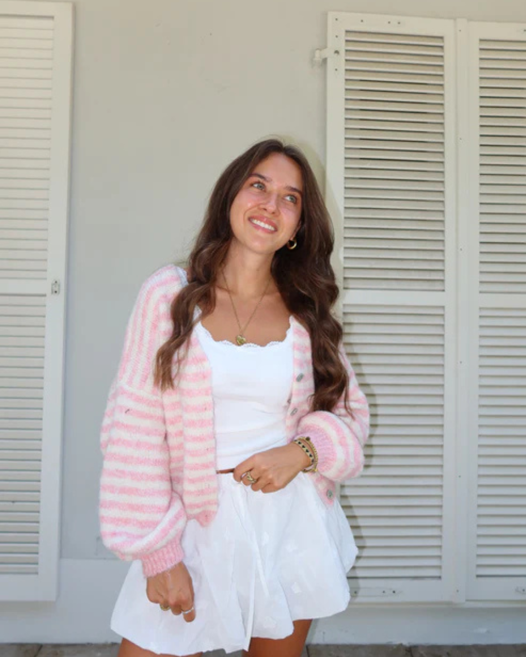 Casaco de malha às riscas com botões para mulher