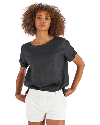 Blusa de Linho em Cor Natural com um Design Solto e Mangas Curtas