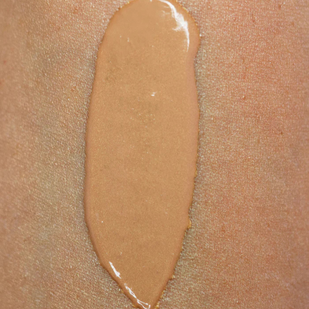 Natural Coverage Liquid Foundation Uniformiza o Tom e Realça a sua Beleza (OFERTA 2X1)