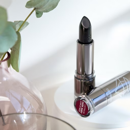 Bálsamo labial tonalizante com brilho rubi que muda de cor com o pH dos seus lábios (OFERTA 2X1)