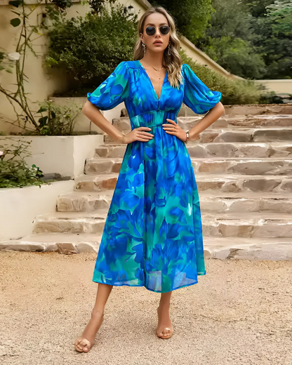 Vestido elegante com estampado floral e decote em V