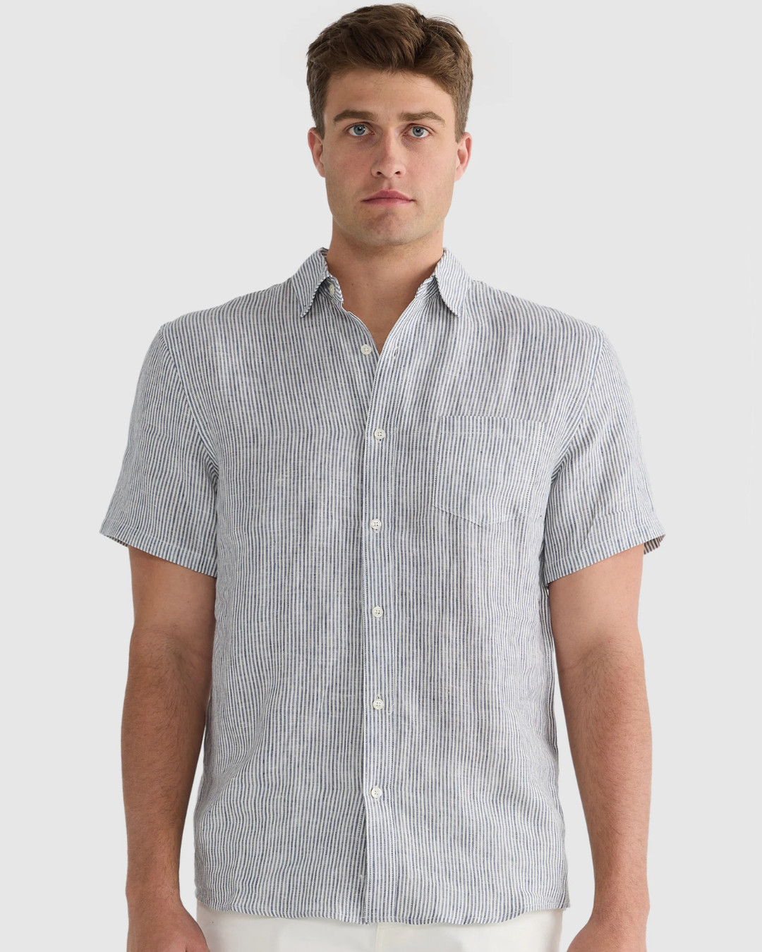 Camisa de Linho com Riscas Finas para Homem