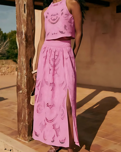 Conjunto de duas peças para mulher com top solto sem mangas e saia comprida