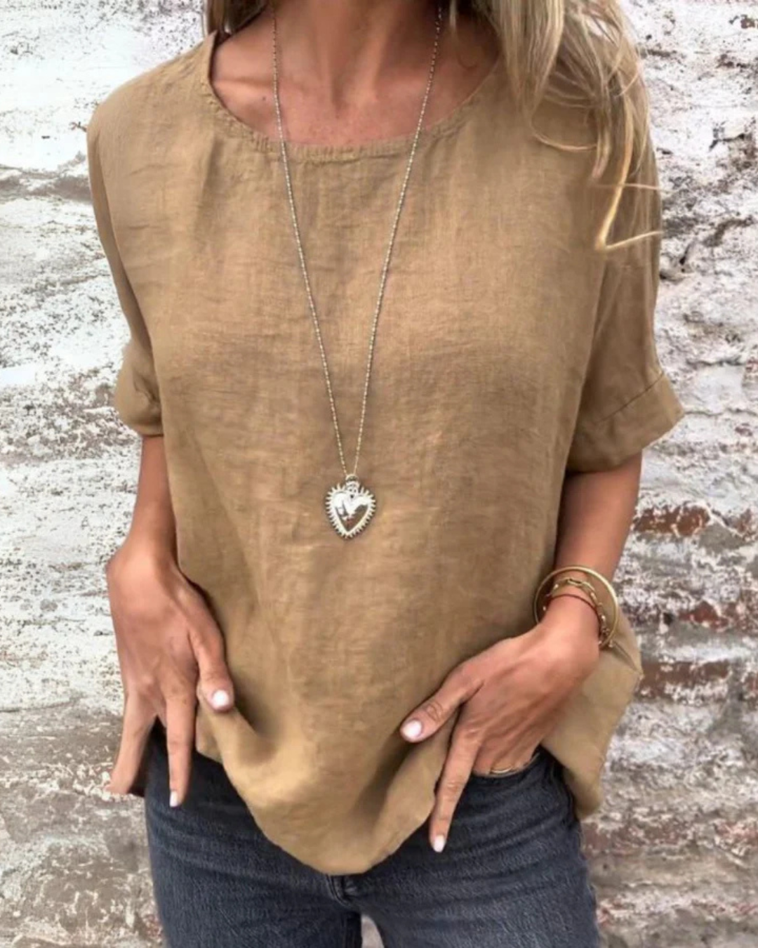 T-shirt casual de manga curta com gola redonda para mulher