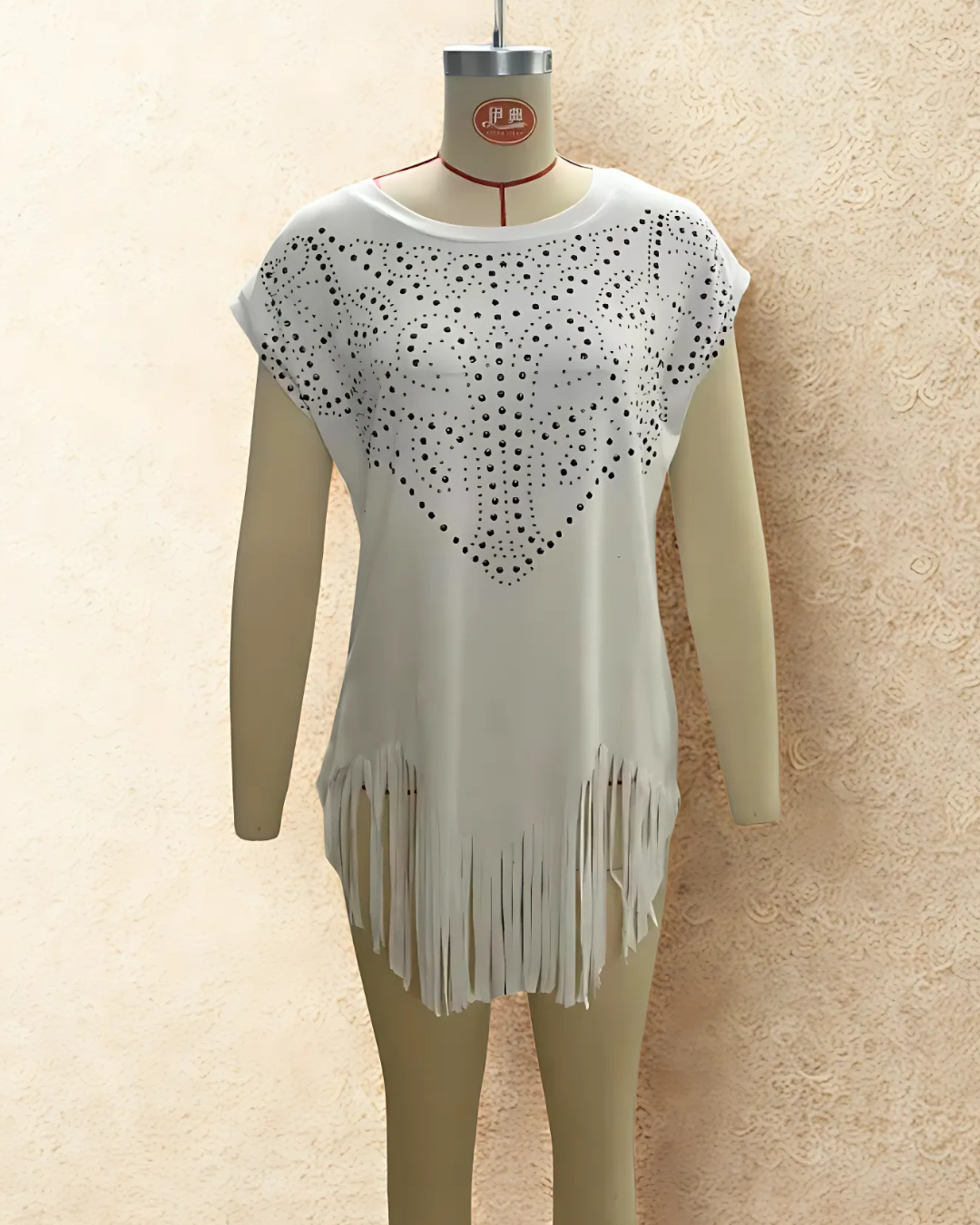 Blusa de algodão para mulher com bainha de borlas e borlas