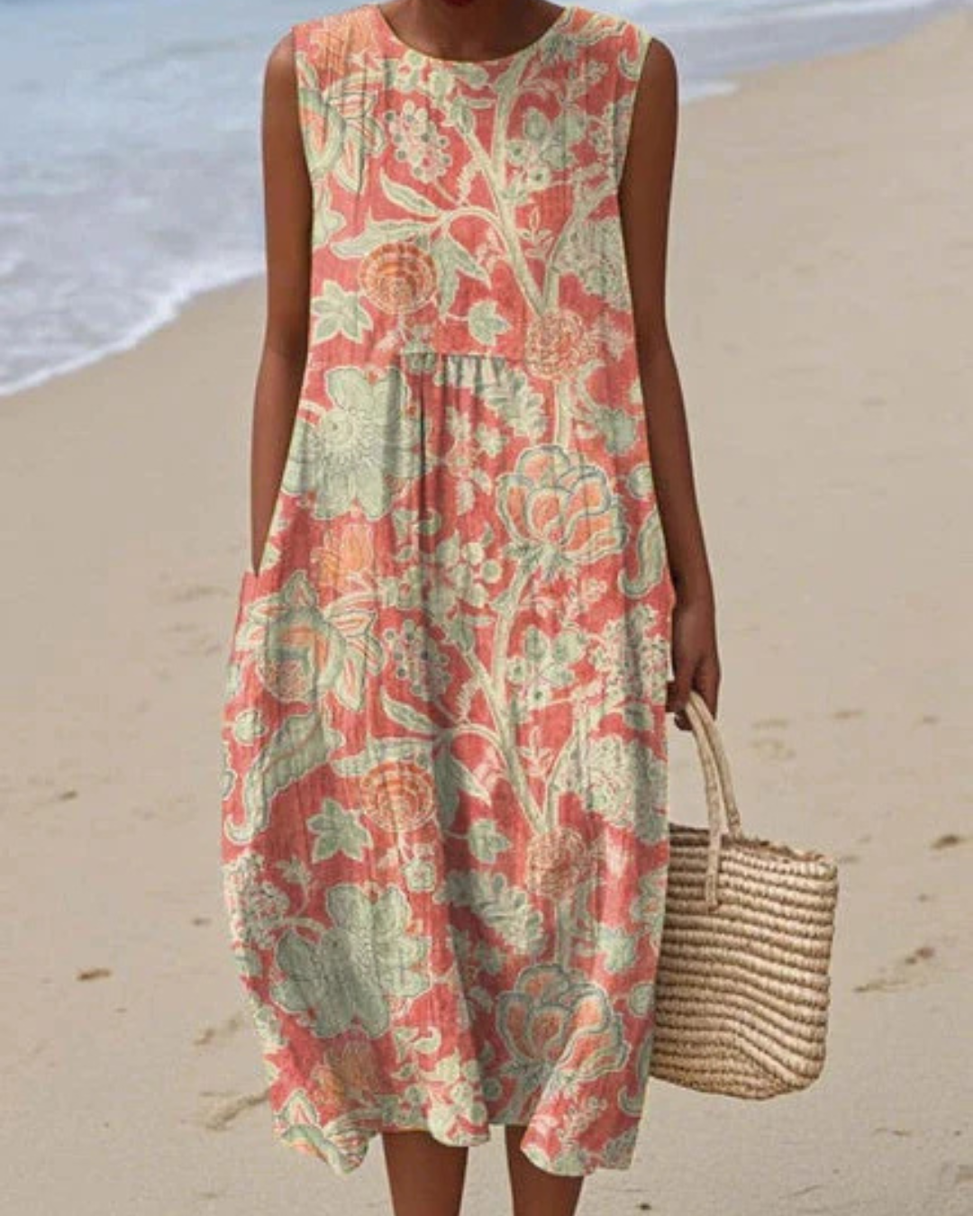 Vestido vintage com flores e mangas curtas