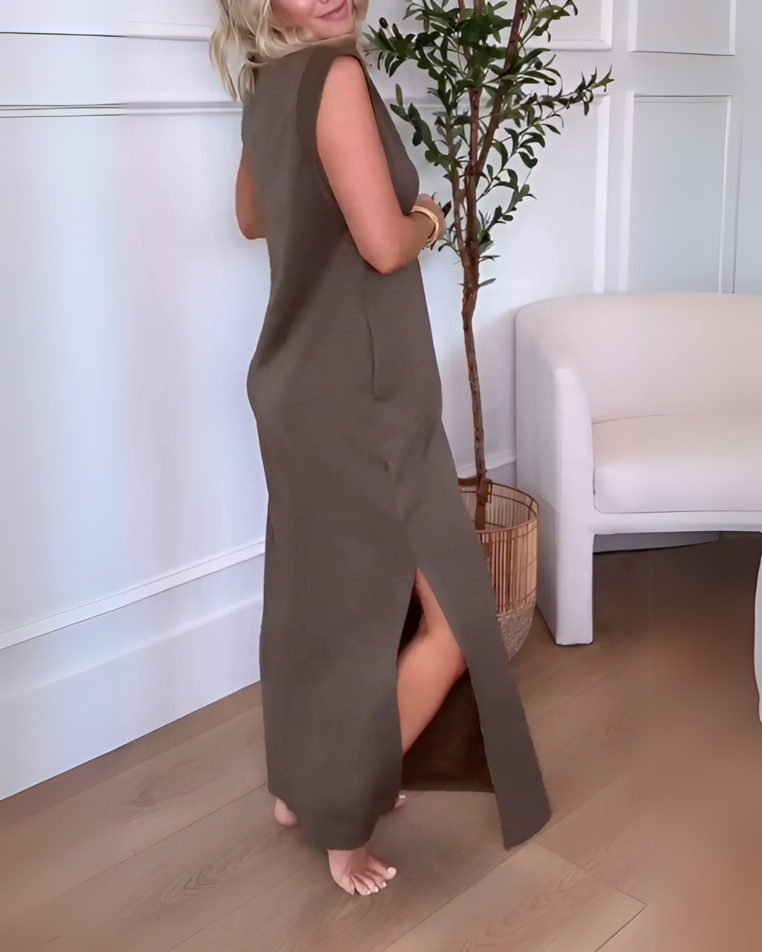 Vestido Longo Fluido Antivincos e Elegância Atemporal