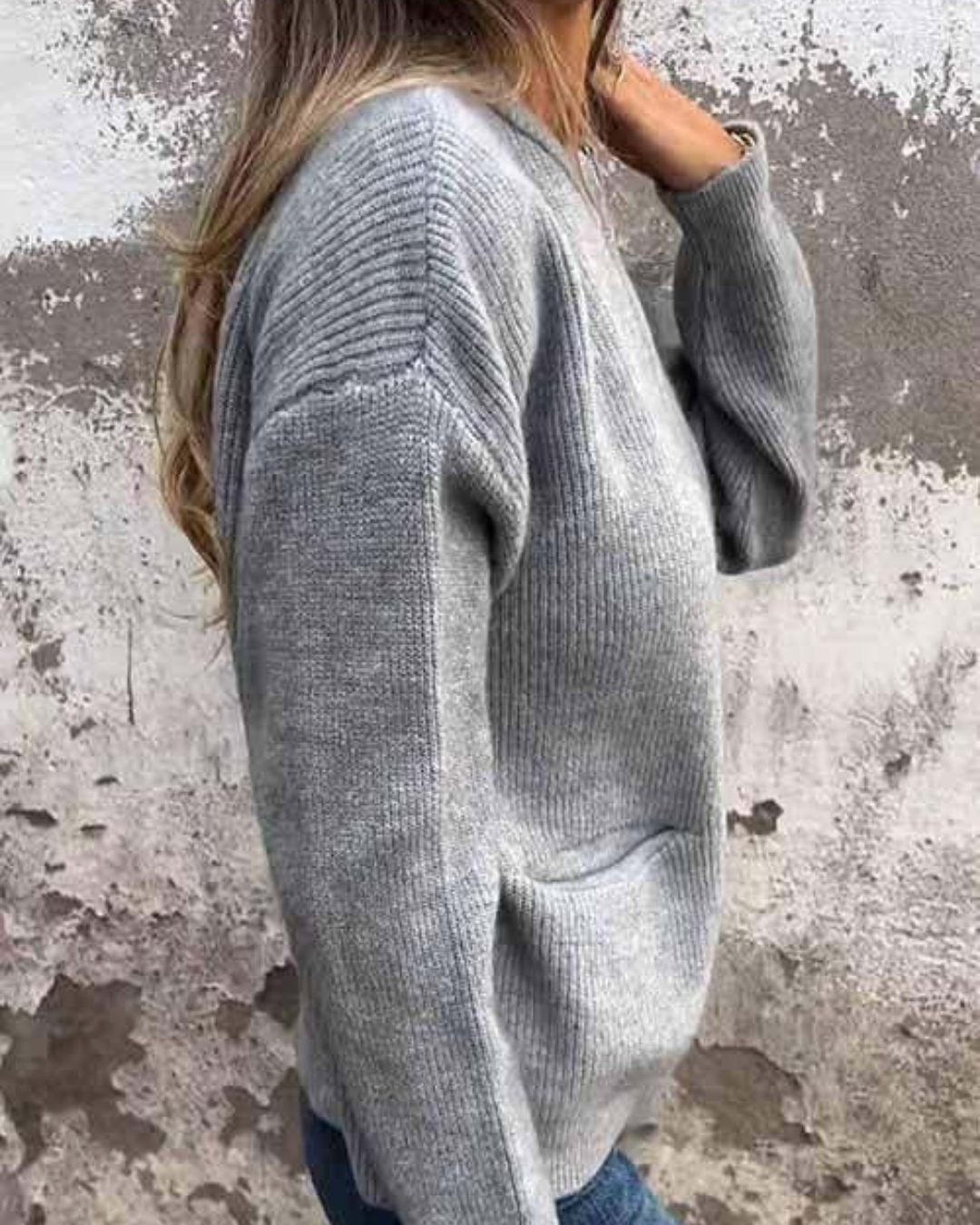 Casaco de malha com fecho e gola redonda