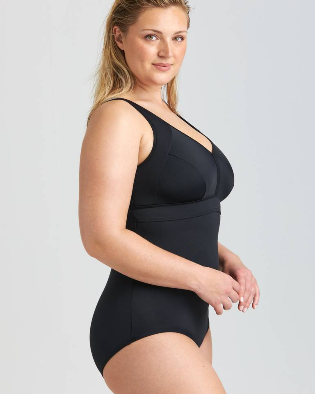 Fato de banho elegante de uma só peça para mulher, que emagrece a sua figura