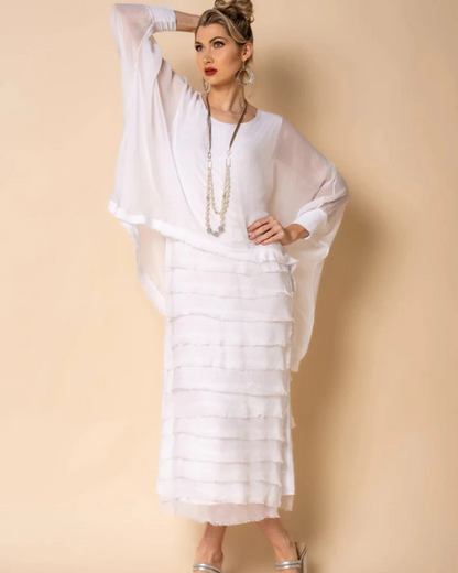 Vestido com Mangas Largas e Saia com Folhos