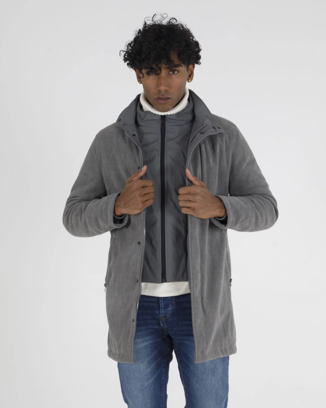 Casaco de Bombazina com Forro Acolchoado e Fecho de Correr