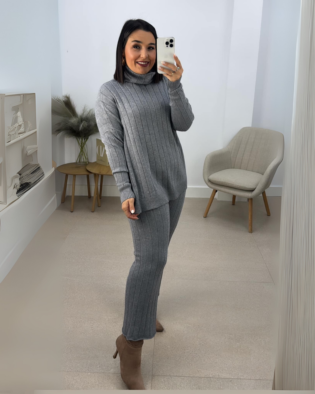 Conjunto folgado de duas peças com camisola para mulher