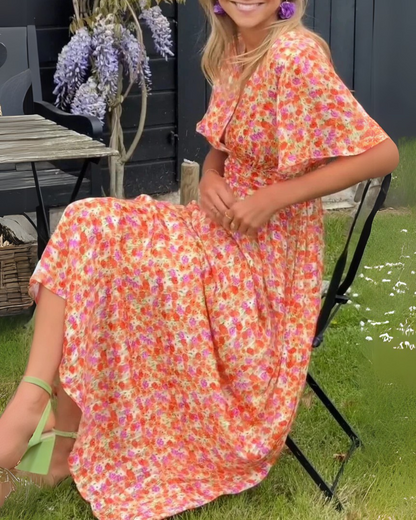 Vestido Comprido Floral com Decote em V e Cintura Franzida