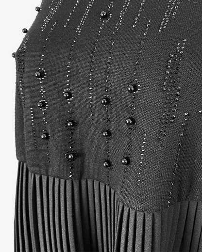 Vestido com mangas farol e gola alta para mulher