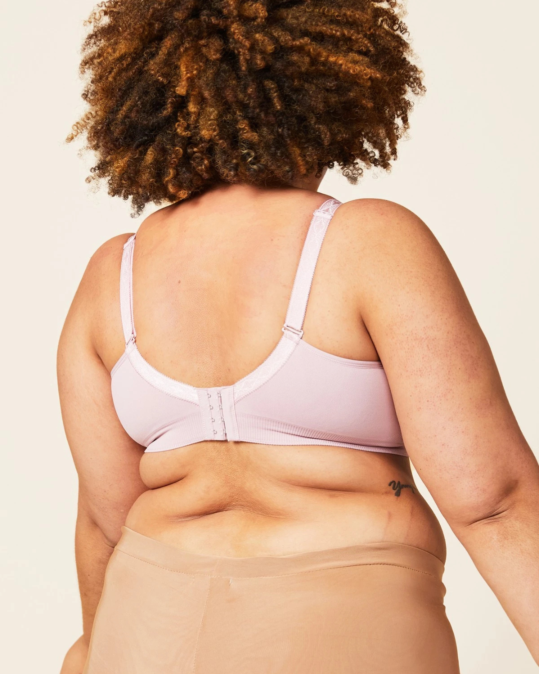 Soutien Sem Aros com Sistema de Elevação para um Apoio Máximo e Conforto Quotidiano (OFERTA 2X1)