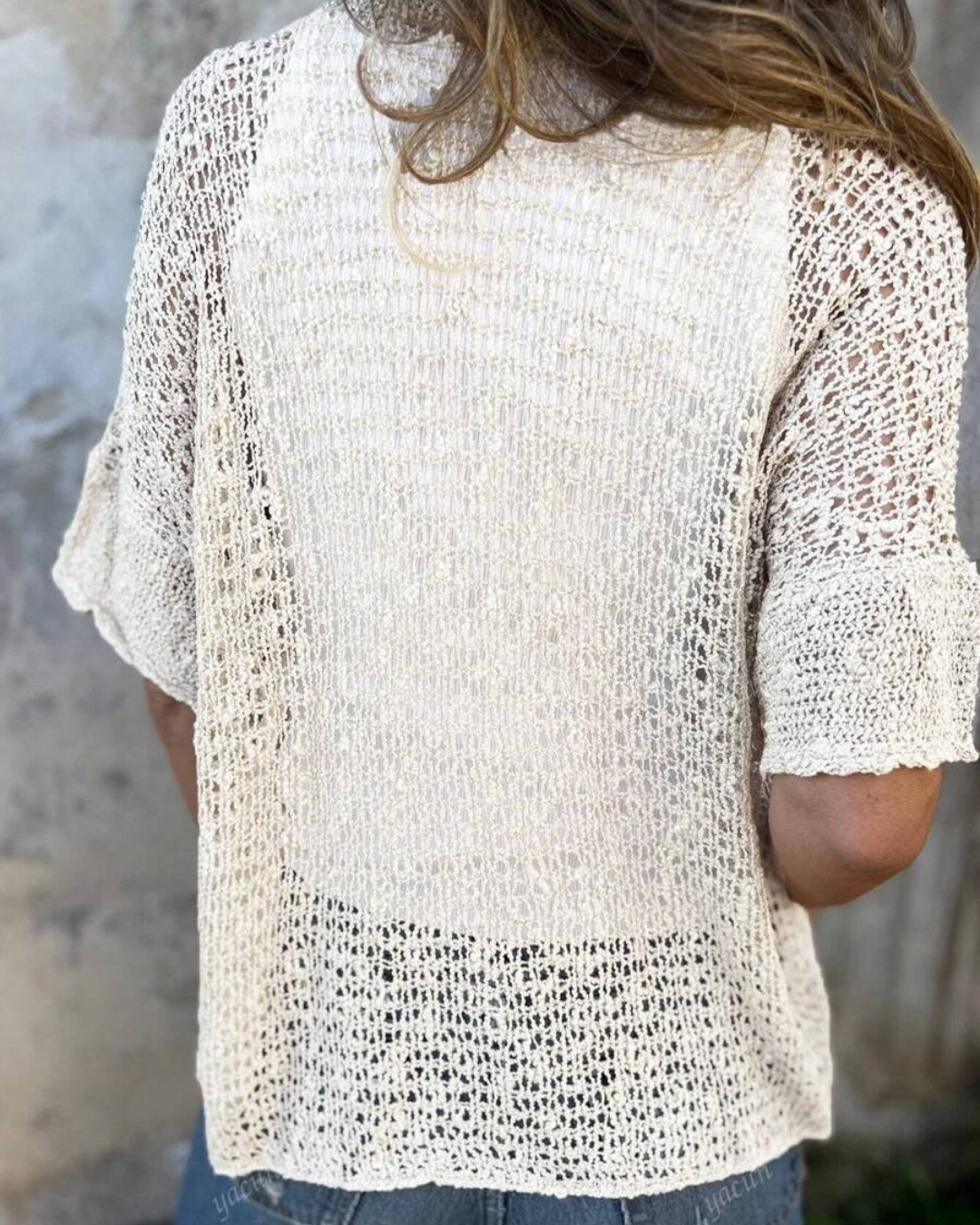 Top de Malha com Botão Decorativo para Mulher