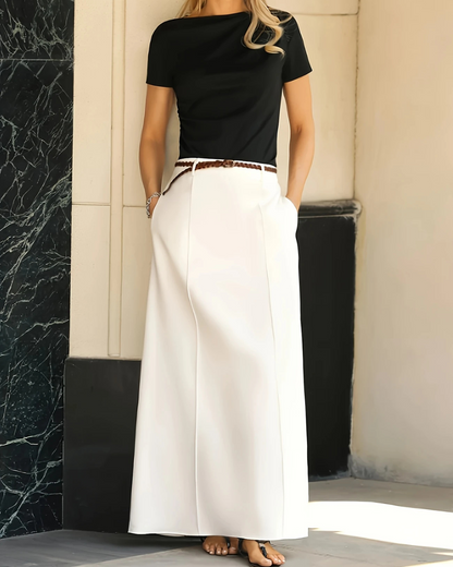 Saia comprida com cintura alta e bolsos